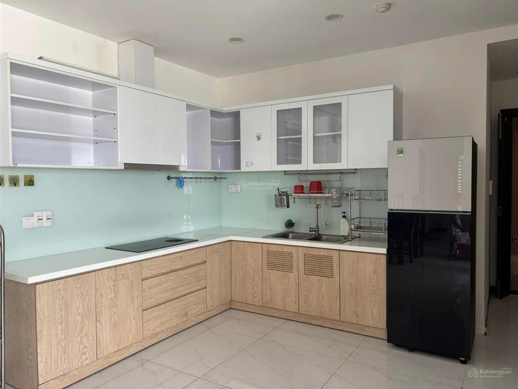Hàng hiếm bán nhanh căn hộ res 11 1pn giá 3 tỷ 6
