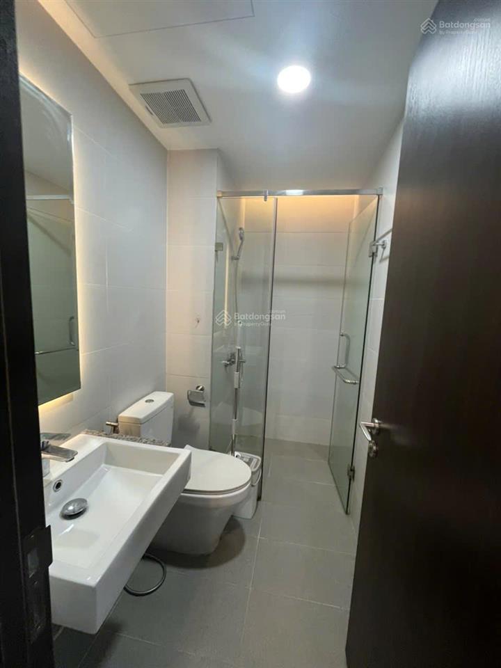 Cho thuê nhanh căn hộ resgreen , 70m2 2pn 2wc giá 11tr/tháng , ở liền