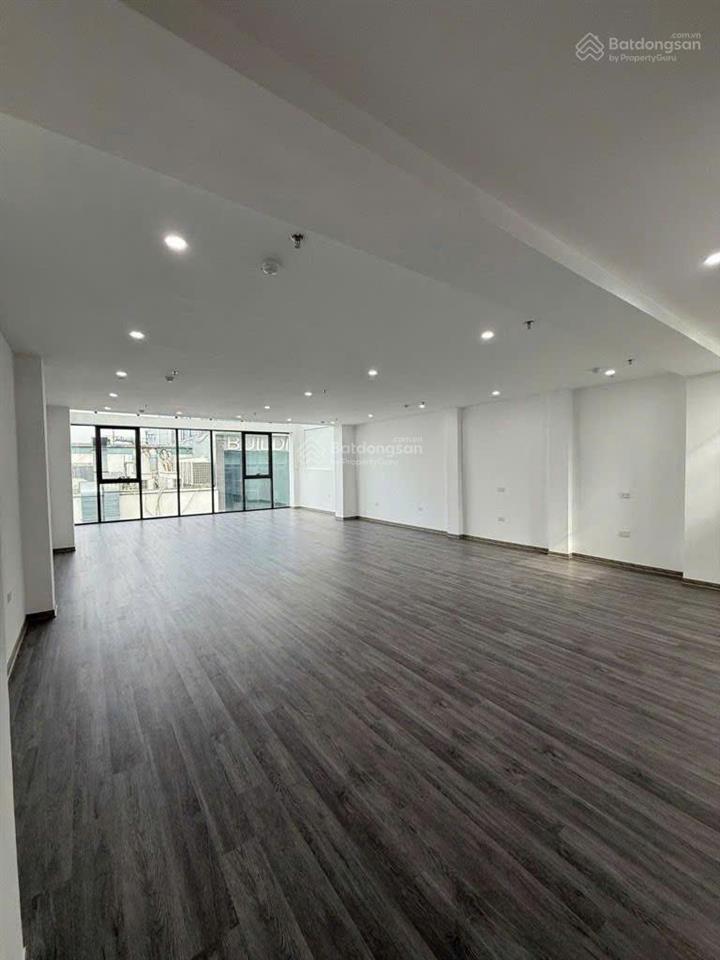 Bán tòa building văn phòng lê đức thọ, 11 tầng, dòng tiền 2.5 tỷ/năm 69 tỷ