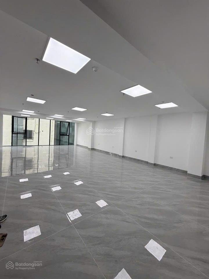 Bán tòa building văn phòng lê đức thọ, 11 tầng, dòng tiền 2.5 tỷ/năm 69 tỷ