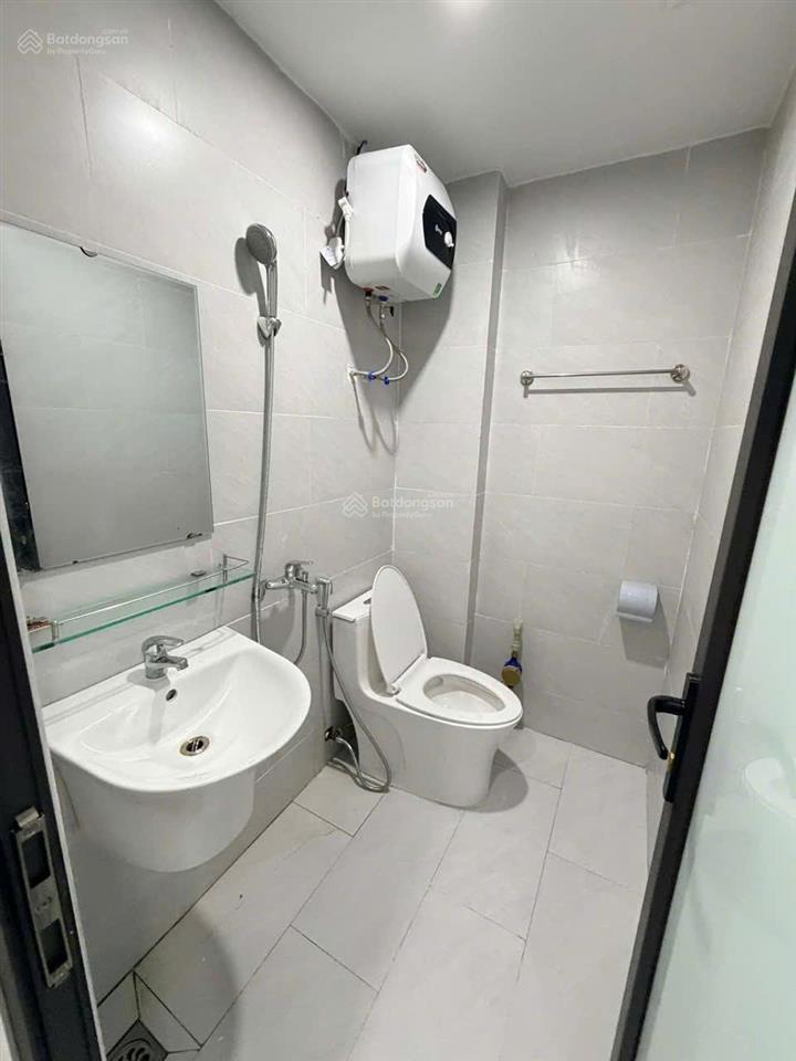 Bán tòa ccmn mễ trì 80m2 x 7 tầng thang máy, 22 phòng khép kín, dòng tiền 110tr/th 21.x tỷ