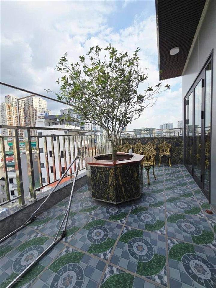 Bán tòa apartment hàm nghi  9 tầng thang máy  36 phòng + winmart  khai thác 240tr/th