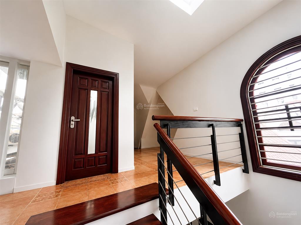 Bán biệt thự mỹ đình 1  98m²  mặt tiền 8m  gara ô tô  sát vườn hoa  35 tỷ