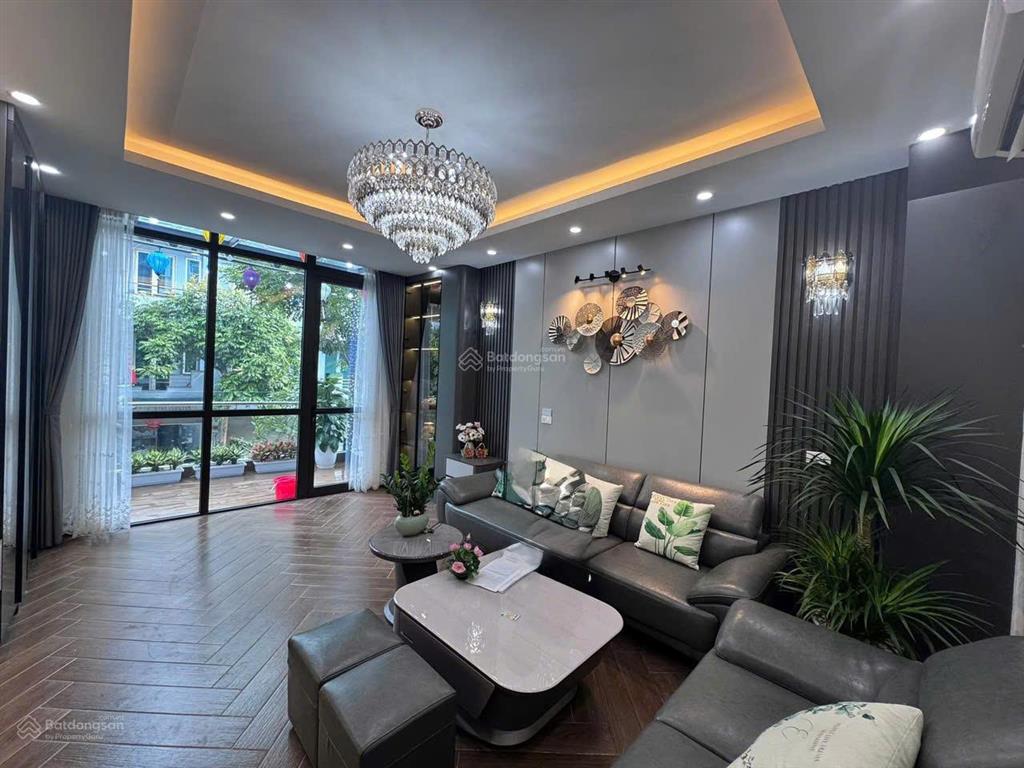 Bán nhà vạn phúc hà đông diện tích 70m2 mặt tiền 4.5m, dân xây ô tô lùi cửa