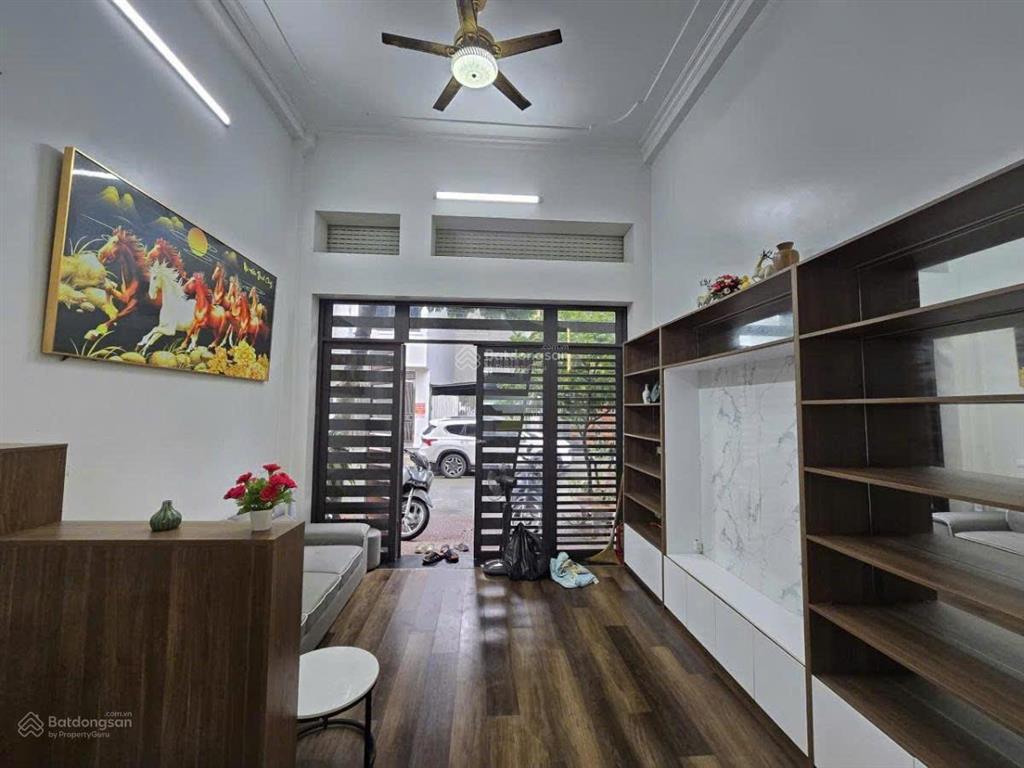 Bán nhà văn quán hà đông hàng hiếm diện tích 55m2 mặt tiền 4.5 ô tô đỗ cửa, 2 mặt thoáng giá chỉ 13