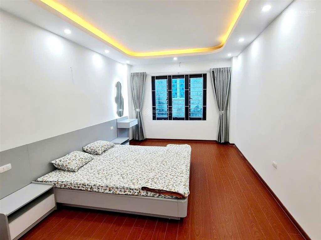 Bán nhà quang trung hà đông, ô tô lùi cửa nhà đẹp full nội thất dt 46m2 x 4 tầng x 4m mt