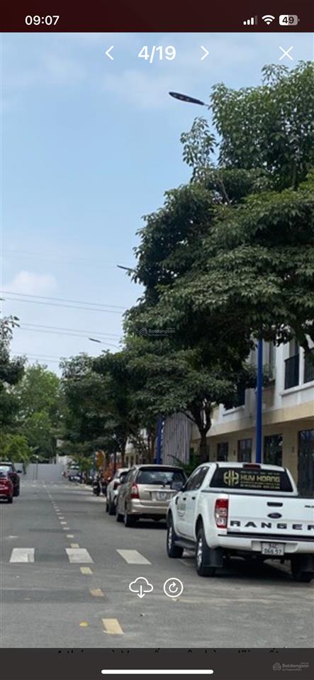 Nhà bán. hẻm xe hơi đậu nhà  gần chợ bà chiểu lê quang định ng văn đậu bình thạnh 55m2 4 tầng bt