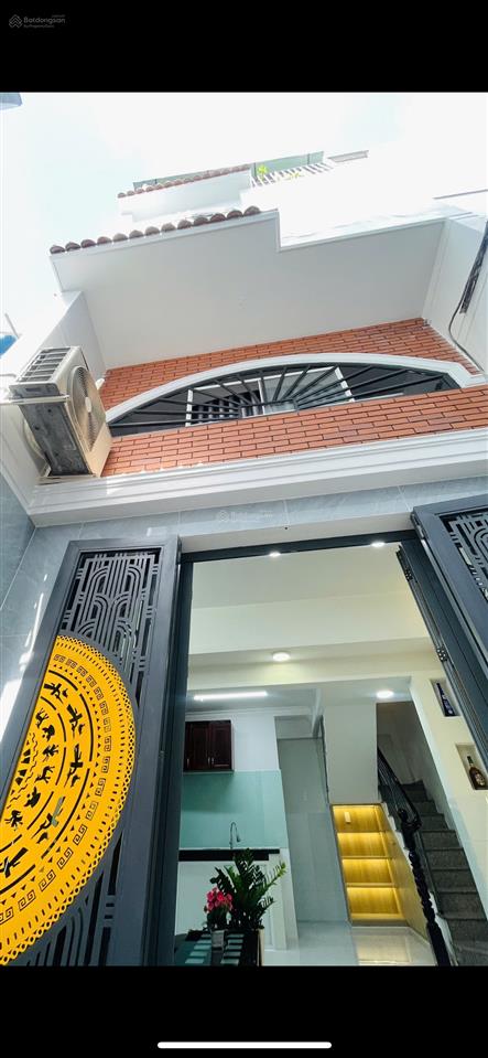 Kỷ niệm 50 năm tp bác. chủ nhiệt bán nhanh 35m²  4 tầng btct sân thượng 4 pn xe hơi đỗ cổng sát mt