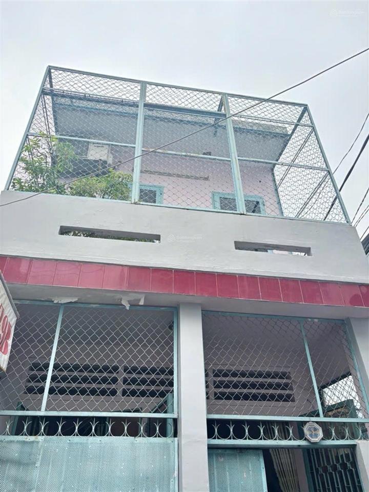 3,2 tỷ ngay nơ trang long bình thạnh. 2 tầng 2 pn sát trường cán bộ gọi ngay 0902 661 *** xem nhà