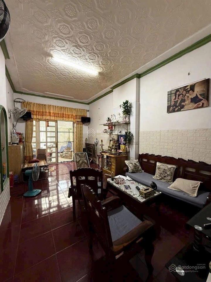 Thơm ngát bình thạnh siêu phẩm mặt tiền sát quận 1 ngay uỷ ban quận chợ bà chiểu 57m2 3 tầng btct