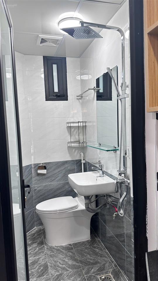 Toà chdv phố chùa láng  pháo đài láng, đống đa, 80m2, 7t, 21p full nt. dt 120tr/th. sẵn dòng tiền