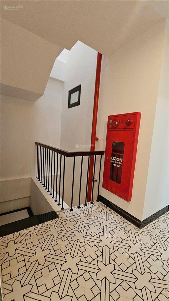 Siêu hiếm! ccmn dòng tiền xuân thuỷ  đối diện đh qg, sư phạm, 105m, 7t, 26p. dt1.5 tỷ/năm. giá đt