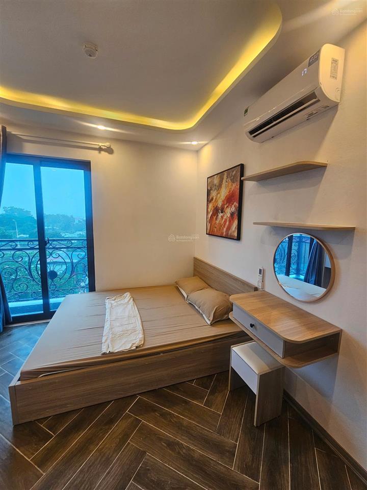 Bán tòa chdv dòng tiền xây mới cạnh kđt ciputra, 2 thoáng, nội thất xịn xò. 55m2, 16 kk. dt 70tr