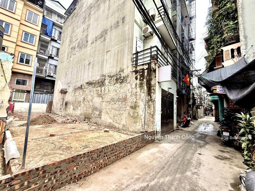 Em ch.chủ bán lô đất 75m phố kim giang, giá 15,x tỷ,ô tô đỗ cửa,2 mặt ngõ ô tô, gần vin cao xà lá