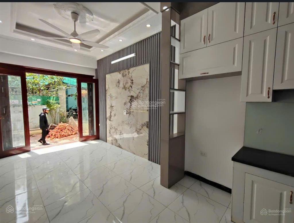 Lô góc tại yên nghĩa (trong đê) giá đầu tư chỉ nhỉnh 3tỷ không có căn thứ 2, ngay bến xe yên nghĩa