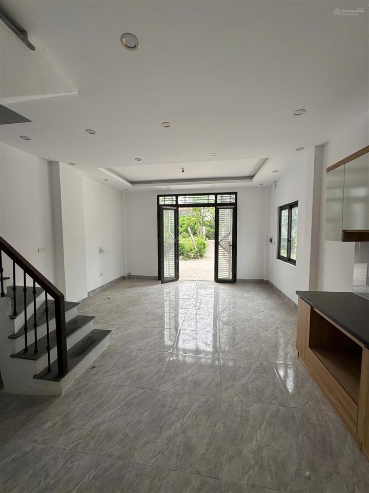 Chỉ 2,8tỷ có ngay nhà mới41m2, ôtô ngủ trong nhà, tiện ích nhiều, chỉ 10p ra bx yênnghĩa, vành đai4