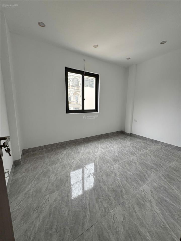 Chỉ 2,8tỷ có ngay nhà mới41m2, ôtô ngủ trong nhà, tiện ích nhiều, chỉ 10p ra bx yênnghĩa, vành đai4