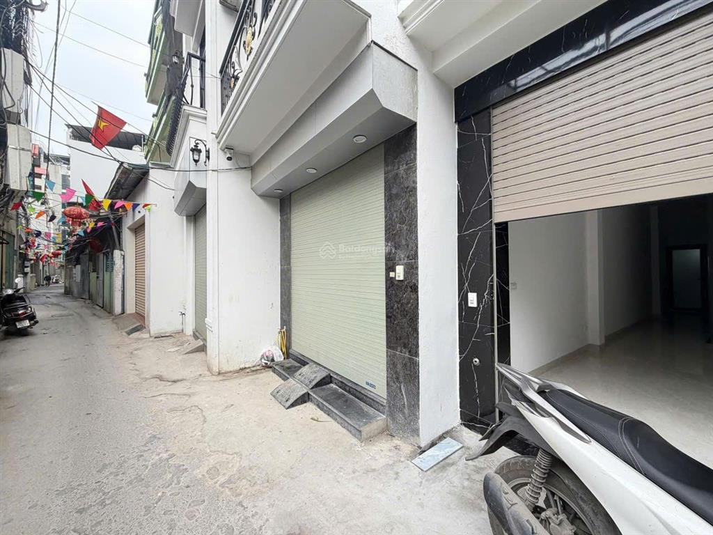 Chỉ 2,8tỷ có ngay nhà mới41m2, ôtô ngủ trong nhà, tiện ích nhiều, chỉ 10p ra bx yênnghĩa, vành đai4