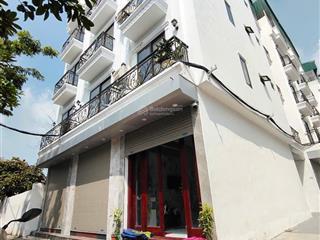 Chính chủ bán lô góc 39m2, 4p ngủ, ôtô tránh đỗ, ngay trường, chợ, cây xăng đồng mai, bxe yên nghĩa