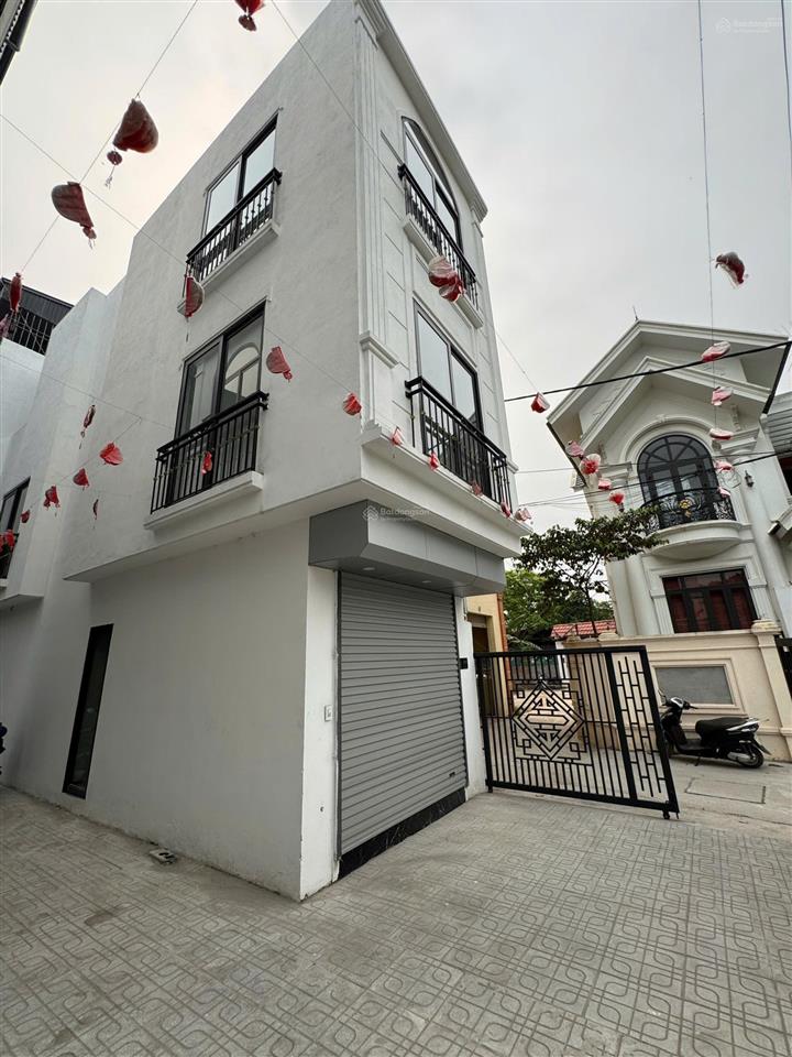Rẻ nhất bình minh, 3tầng*33m2, ôtô đỗ cửa, sổ sẵn, ngay trường, chợ, 10p ra bx yên nghĩa, tầu điện