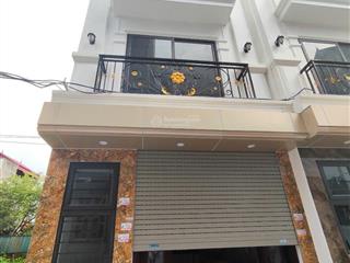 Rẻ bất ngờ, nhà mới 42m2, ôtô đỗ cửa, full nội thất, ngay trục chính, sát chợ, 7p lên bx yên nghĩa.