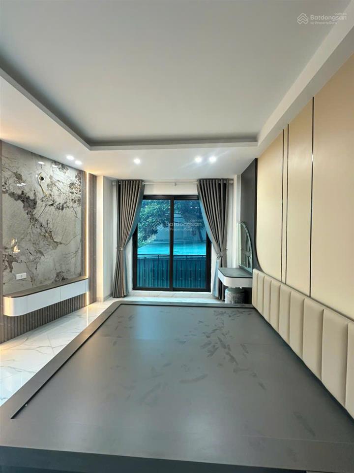 Rẻ bất ngờ, nhà mới 42m2, ôtô đỗ cửa, full nội thất, ngay trục chính, sát chợ, 7p lên bx yên nghĩa.