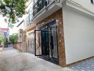 Giá tốt, nhà ngay ql6, cây xăng đồng mai, ôtô đỗ cạnh, vài phút ra tầu điện, bến xe yên nghĩa