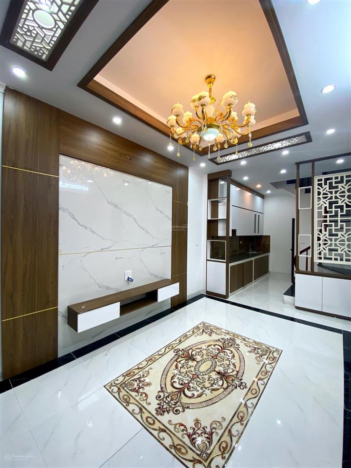 Giá tốt, nhà ngay ql6, cây xăng đồng mai, ôtô đỗ cạnh, vài phút ra tầu điện, bến xe yên nghĩa