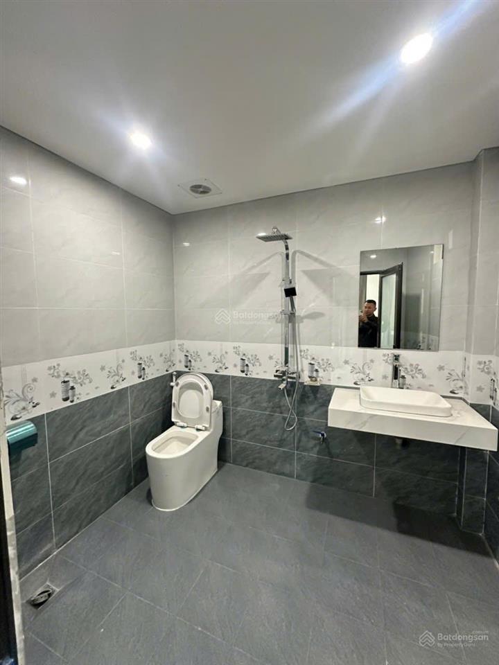 Nhà mới 38m2 đồng mai cũ, chỉ nhỉnh 3 tỷ, ô tô đỗ gần, vài phút ra ql6, vành đai 4, bx yên nghĩa