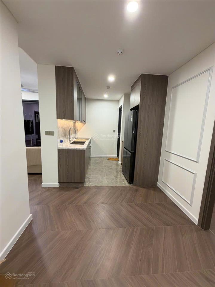 Cho thuê cc luxury tại lumiere evergreen, 22 triệu, 75m2, 2pn, 2wc