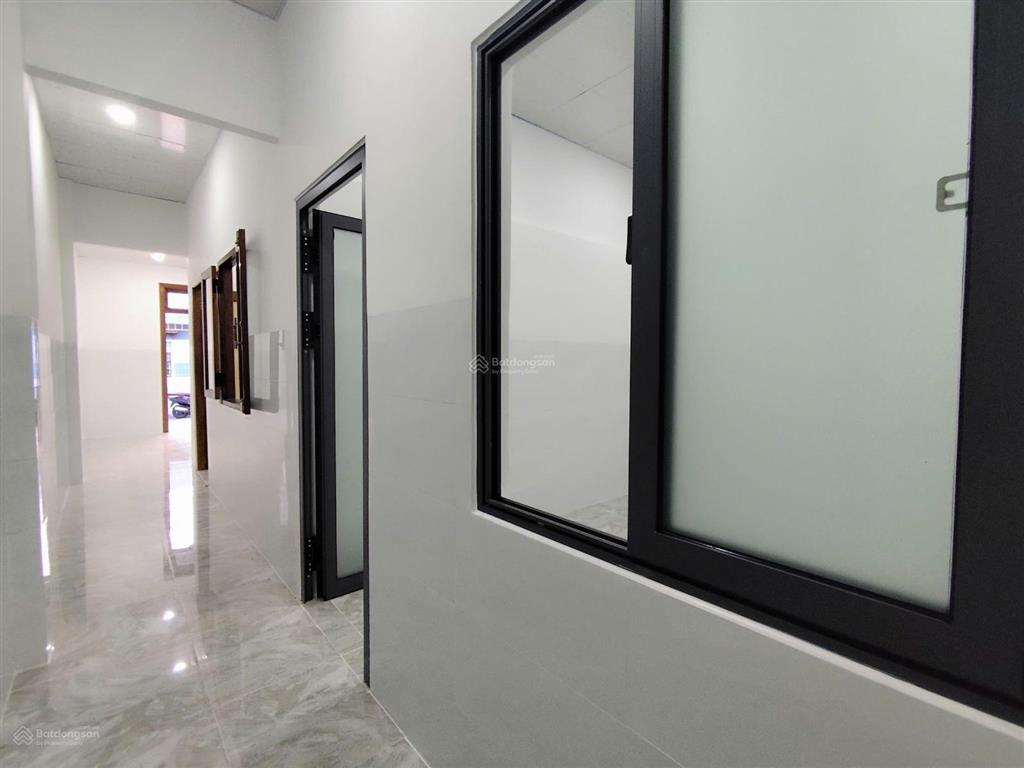 Hiếm! nhà rộng đường lớn ô tô đậu đỗ được, gần biển giá tốt sát đường điện biên phủ  bắc nha trang