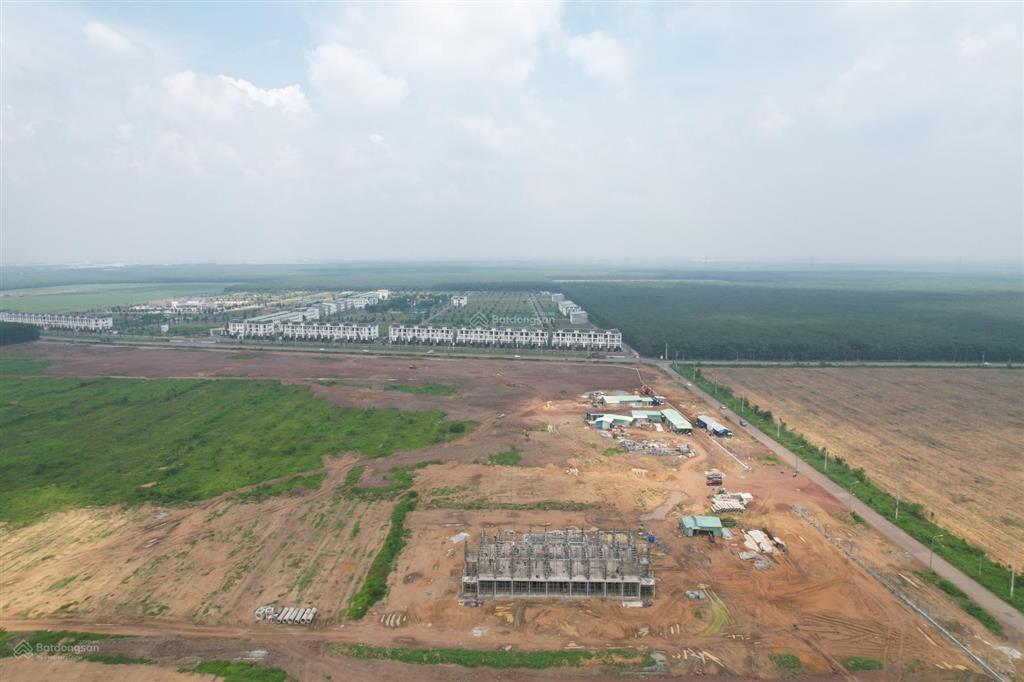 Ngộp ngân hàng, bán đất nền dự án century city, 1,7 tỷ, 100m2, hàng hot, giá cực chất