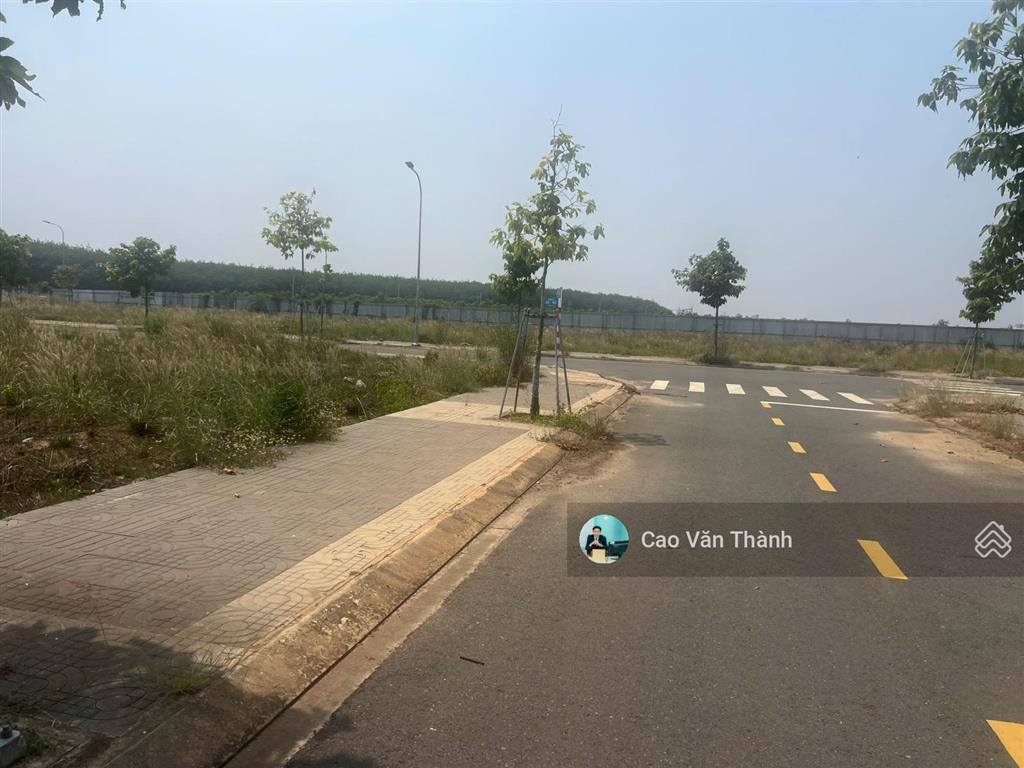 Chính chủ bán gấp, gấp, gấp đất nền dự án century city, 1,7 tỷ, 110m2. cắt lỗ 500 triệu so năm 2020
