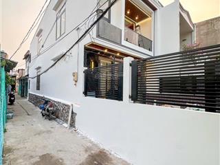 Bán nhà góc 2 mặt tiền hẻm 1716 huỳnh tấn phát  thị trấn nhà bè.