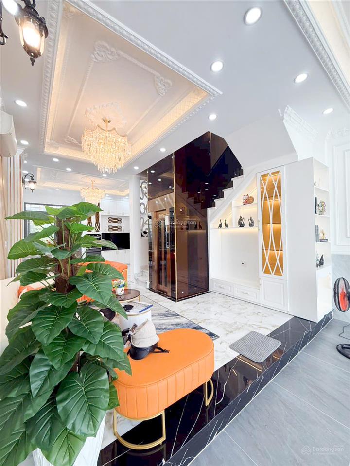 Bán nhà mới full nội thất cao cấp thang máy kdc đào tông nguyênnhà bè