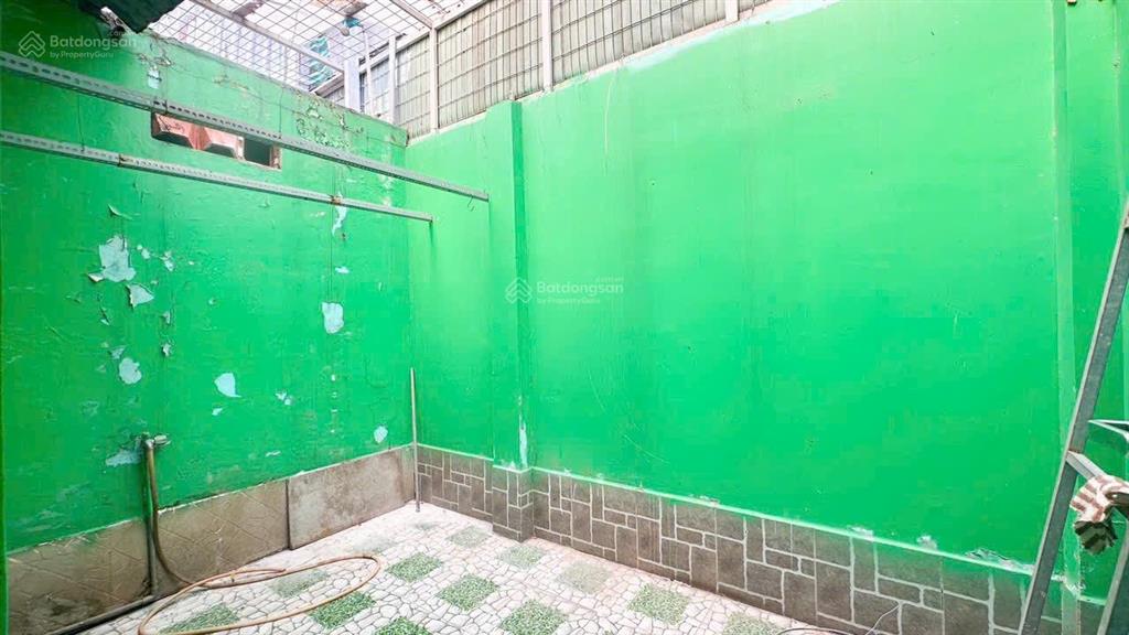 Bán nhà hẻm xe hơi 1806 huỳnh tấn phát nhà bè  cách phú mỹ hưng 5phút.