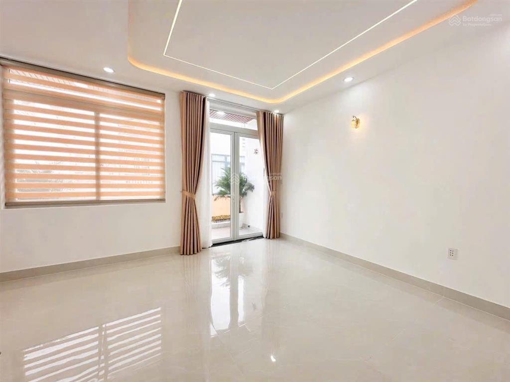 Bán nhà hẻm xe hơi  đường gò ô môi  p. phú thuận  quận 7. cạnh phú mỹ hưng