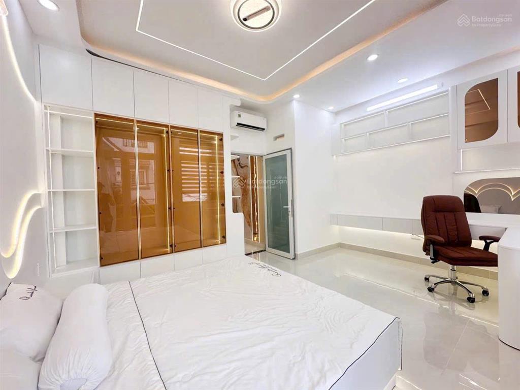 Bán nhà hẻm xe hơi  đường gò ô môi  p. phú thuận  quận 7. cạnh phú mỹ hưng
