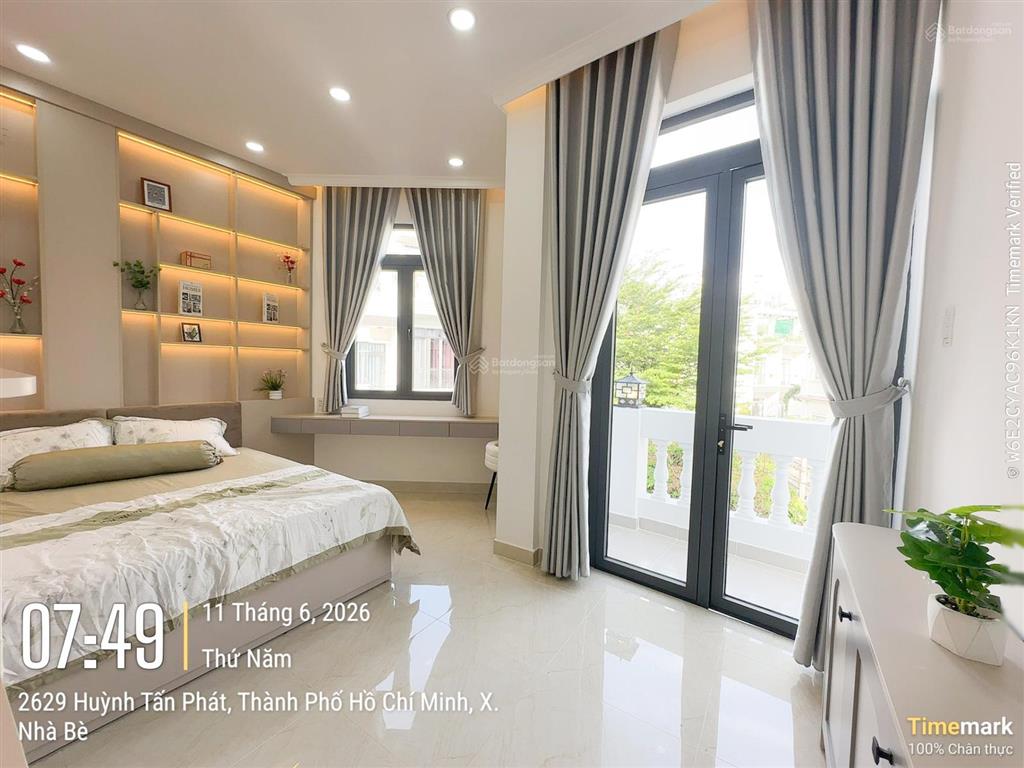 Bán nhà phố góc 2 mặt tiền kdc huỳnh tấn phát  nhà bè