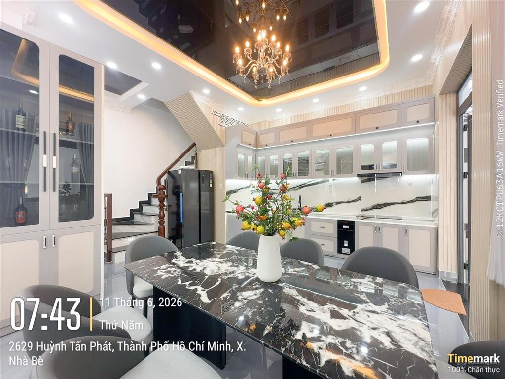Bán nhà phố góc 2 mặt tiền kdc huỳnh tấn phát  nhà bè