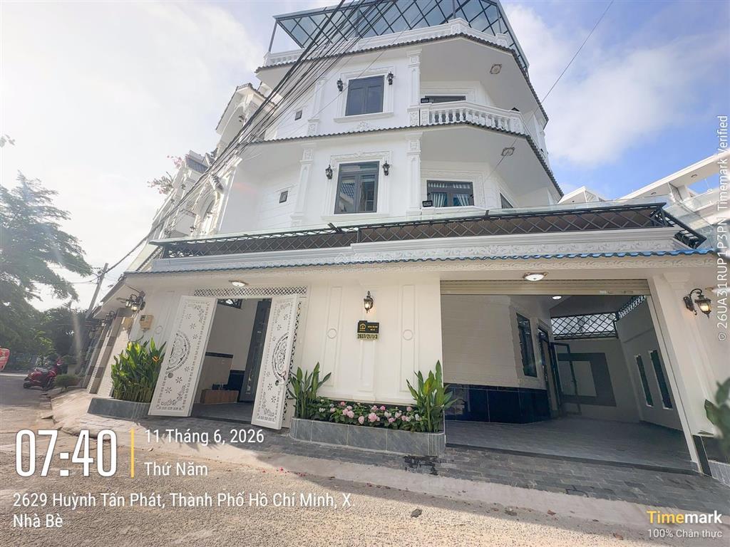 Bán nhà phố góc 2 mặt tiền kdc huỳnh tấn phát  nhà bè