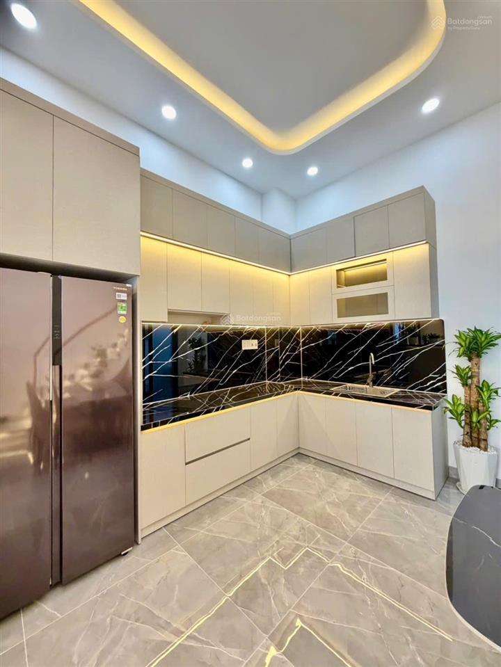 Nhà xây mới 100% hẻm 1830 huỳnh tấn phát  thị trấn nhà bè. cách phú mỹ hưng 5 phút
