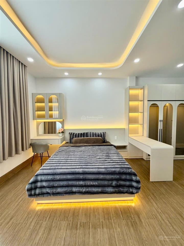 Nhà xây mới 100% hẻm 1830 huỳnh tấn phát  thị trấn nhà bè. cách phú mỹ hưng 5 phút