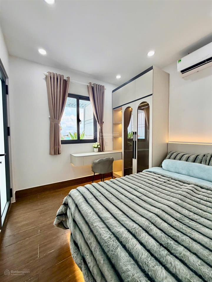 Nhà xây mới 100% hẻm 1830 huỳnh tấn phát  thị trấn nhà bè. cách phú mỹ hưng 5 phút