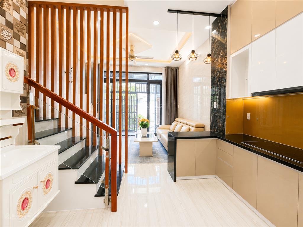 Bán nhà góc 2 mặt tiền hẻm 1283 huỳnh tấn phát  p. phú thuận  quận 7  cạnh phú mỹ hưng