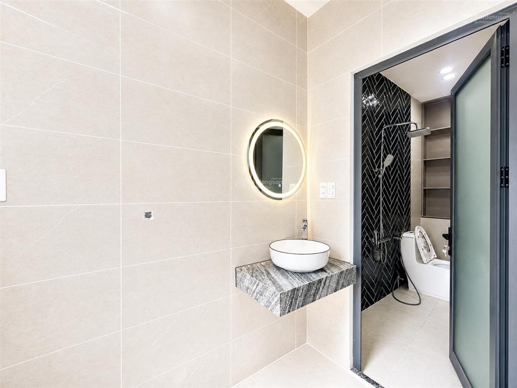 Bán nhà góc 2 mặt tiền  đường huỳnh tấn phát  thị trấn nhà bè (sát chợ phú xuân)
