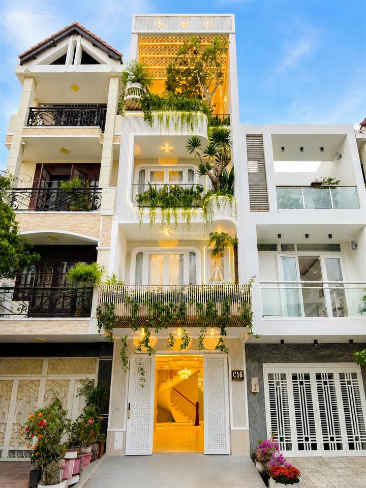 Hạ giá 2 tỷ  bán nhà phố kdc nam long phú thuận  quận 7  có thang máy  liền kề phú mỹ hưng
