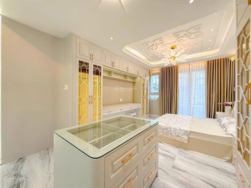 Hạ giá 2 tỷ  bán nhà phố kdc nam long phú thuận  quận 7  có thang máy  liền kề phú mỹ hưng