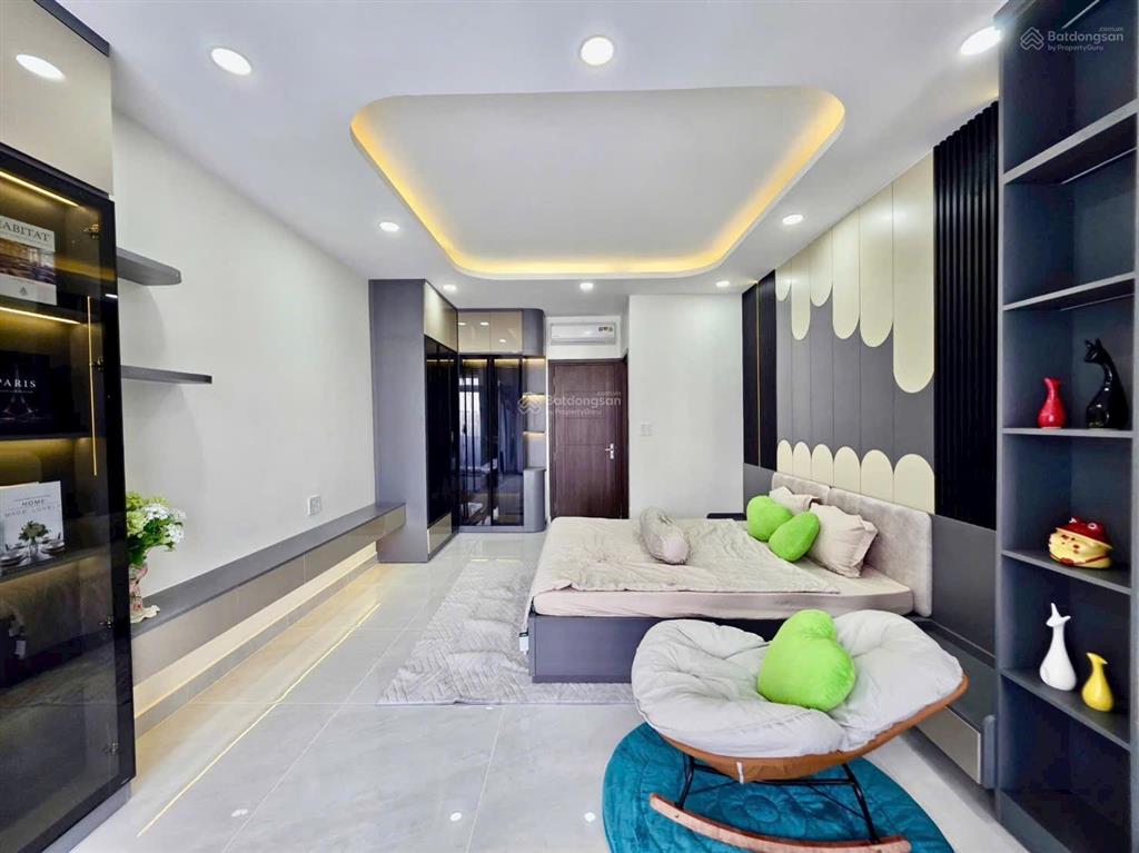Nhà phố 4 tầng  mặt tiền hẻm kinh doanh 8m  đường chuyên dùng 9  quận 7