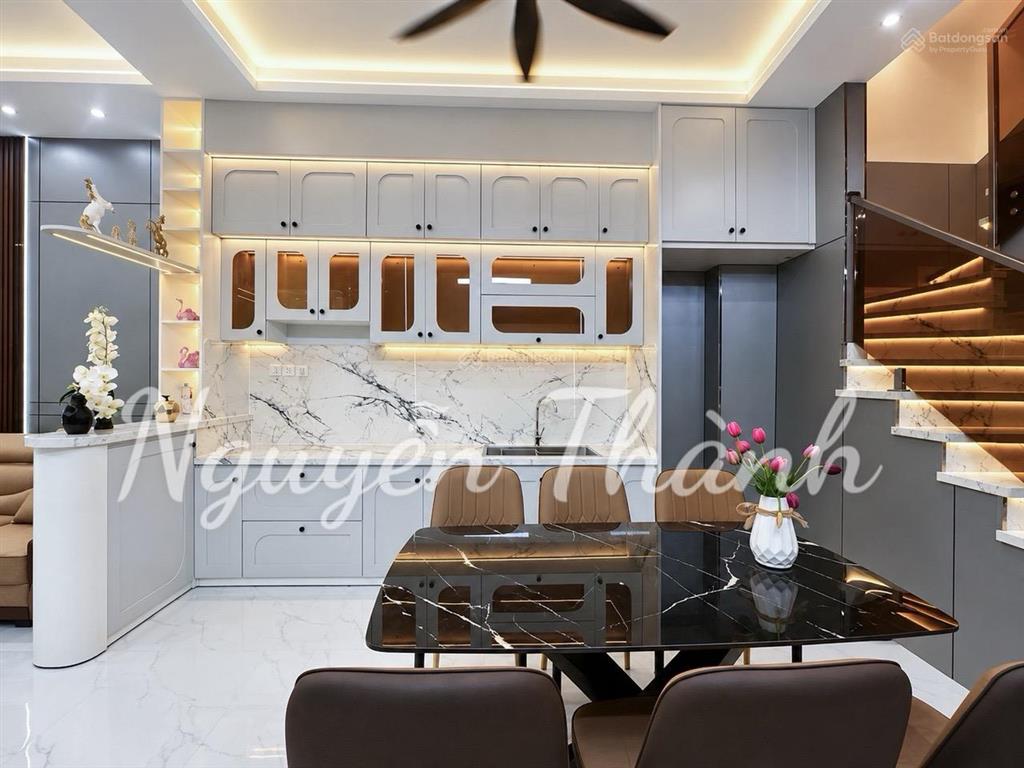 Bán nhà phố đường huỳnh tấn phát  quận 7  hẻm 3,5m  hẻm thông